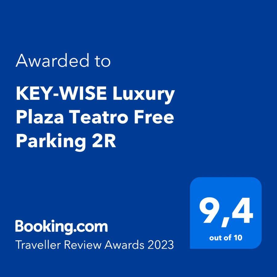 Key-Wise Luxury Plaza Teatro Free Parking 2R Málaga Exterior foto